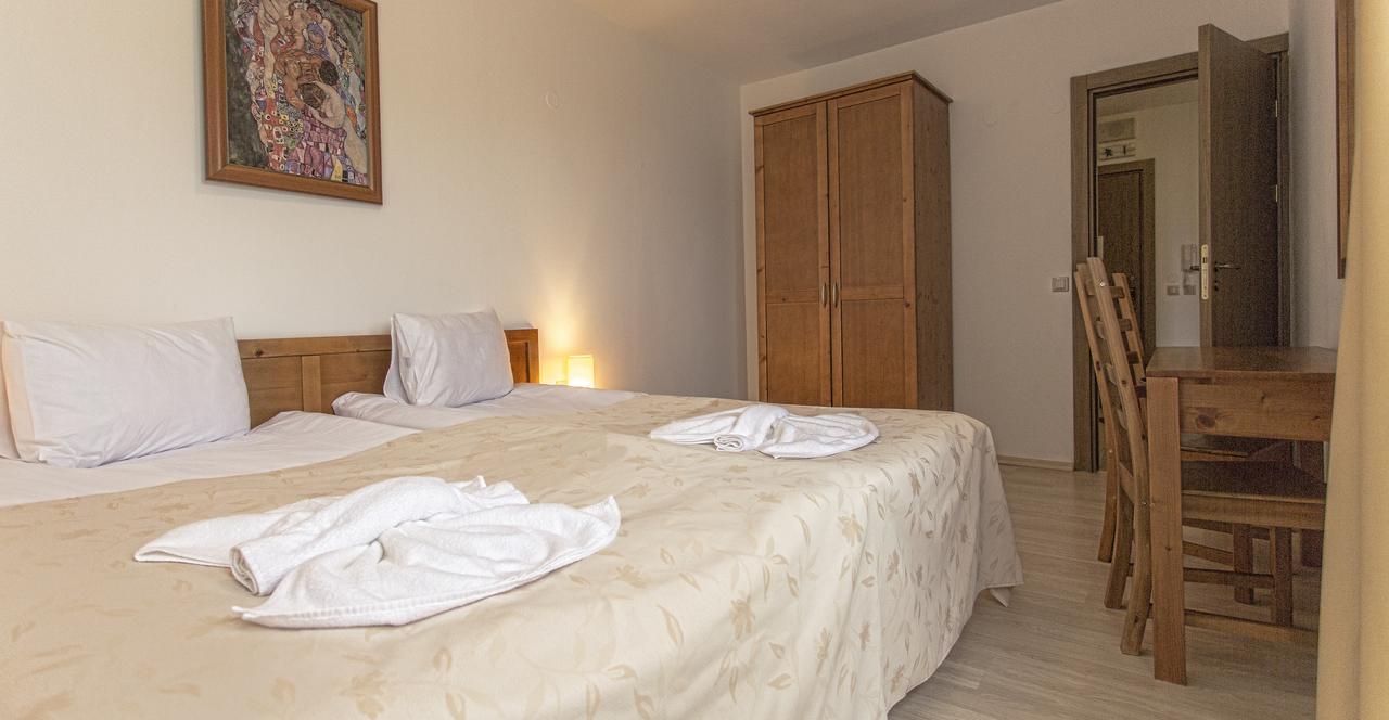 St. John Hill Suites Hotel Банско Екстериор снимка