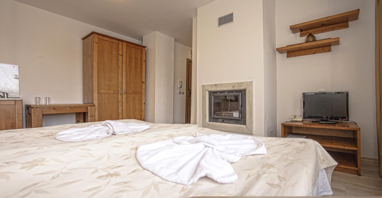 St. John Hill Suites Hotel Банско Екстериор снимка